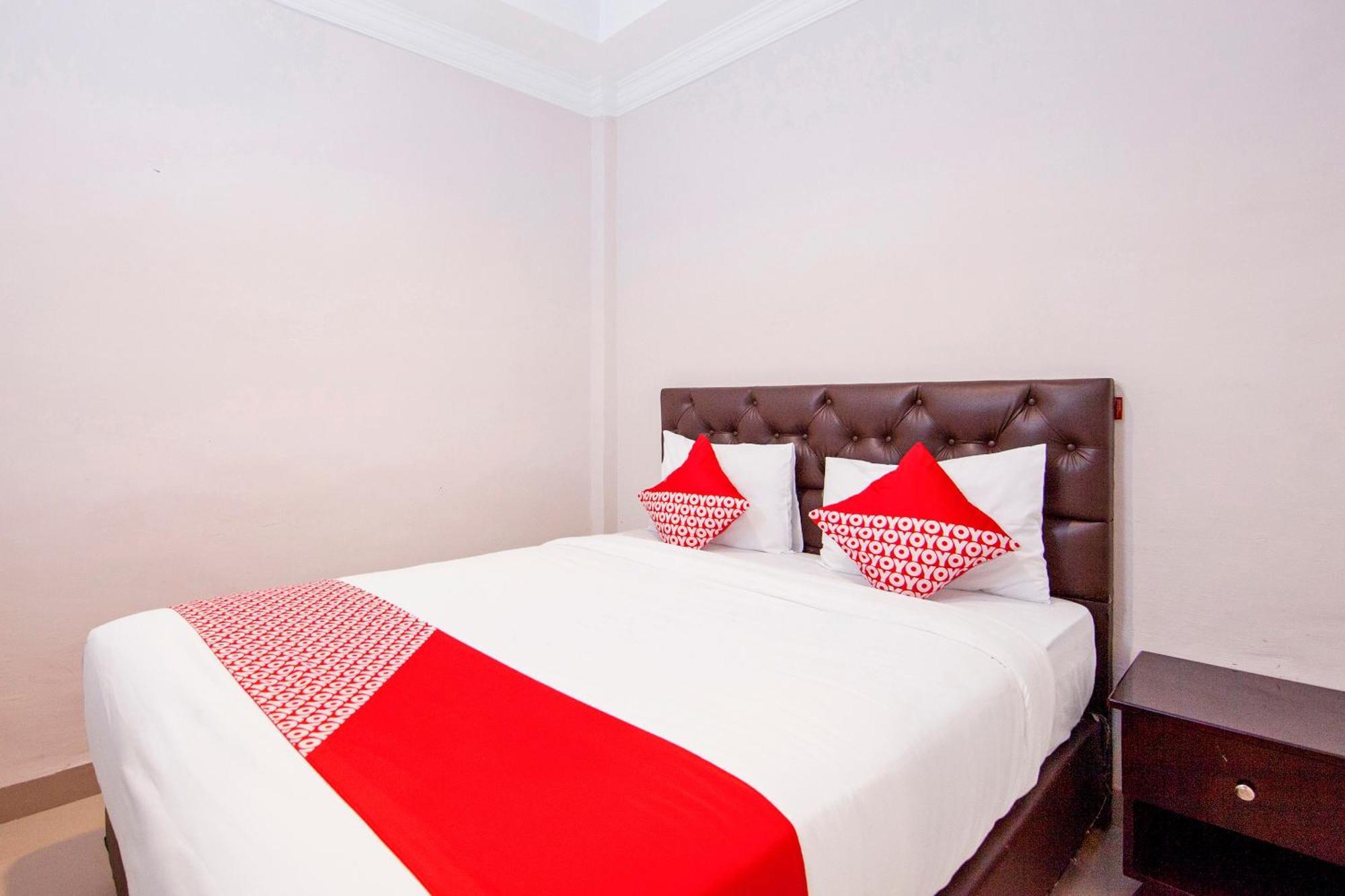 Super Oyo 621 Vania Residence Medan Kültér fotó