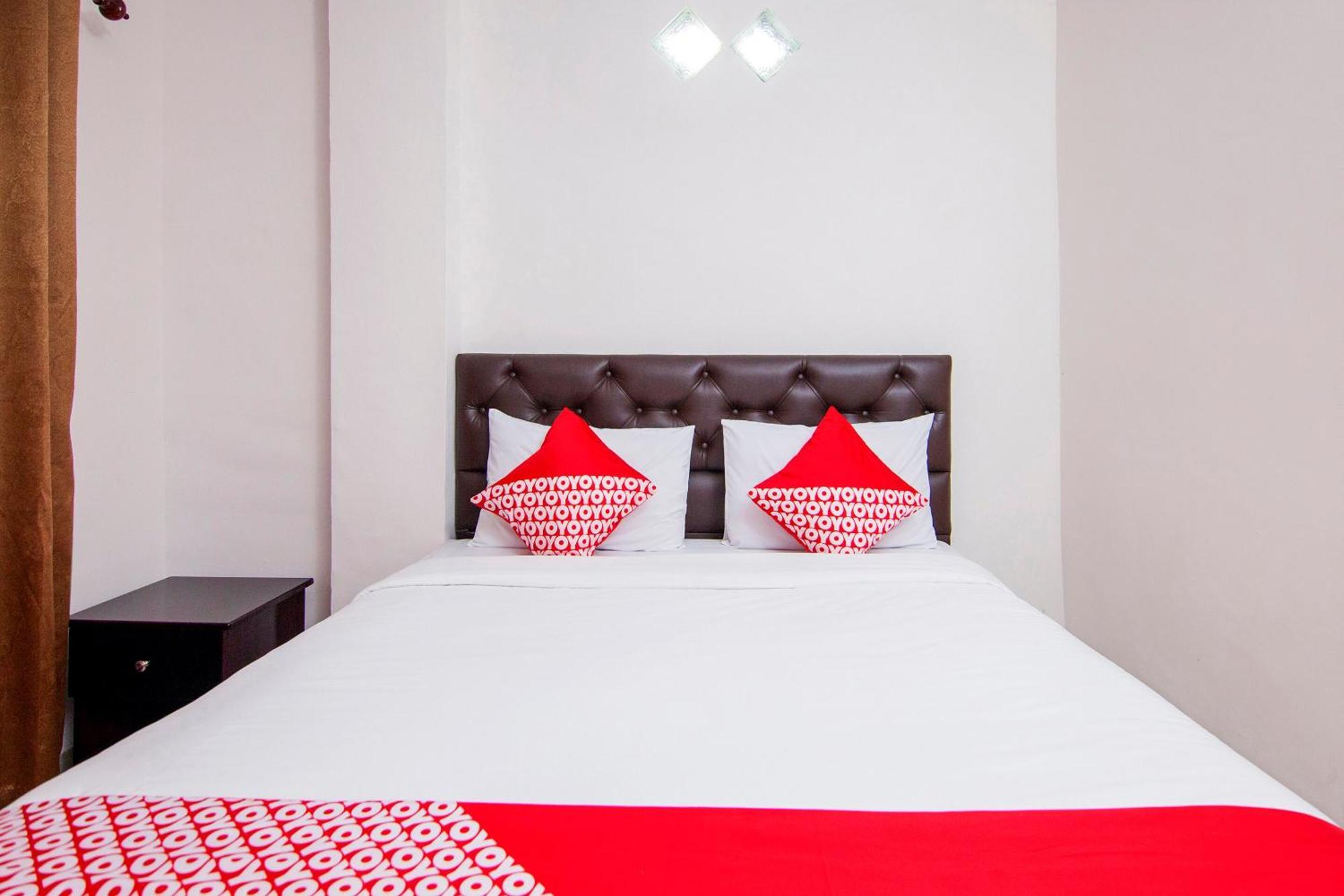Super Oyo 621 Vania Residence Medan Kültér fotó